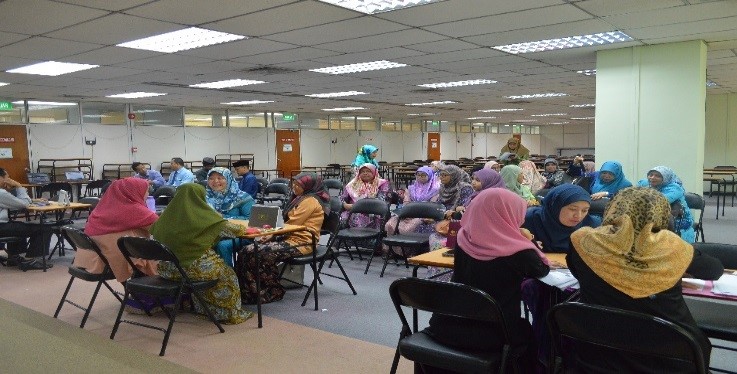 Sesi konsultasi bersama Pegawai Penghubung.jpg